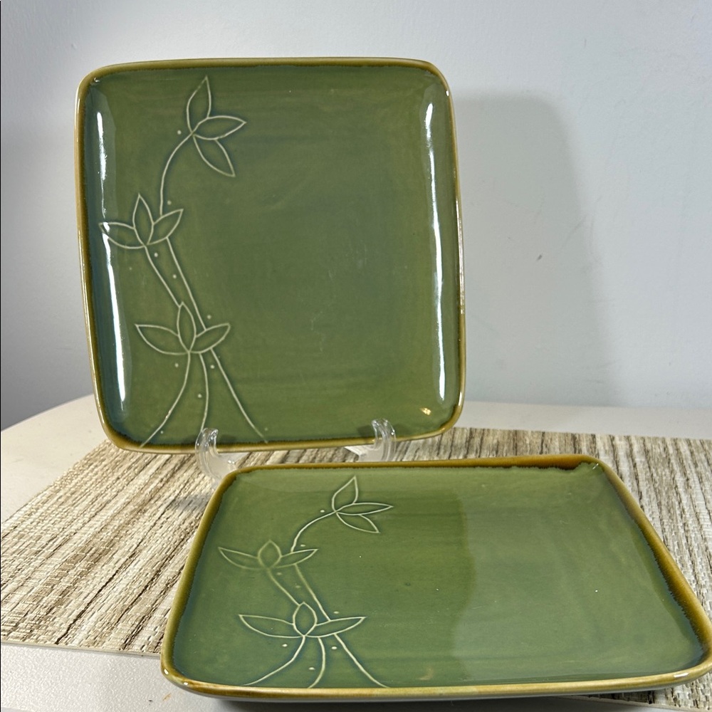 Baum Bros green salad plates set of 2
